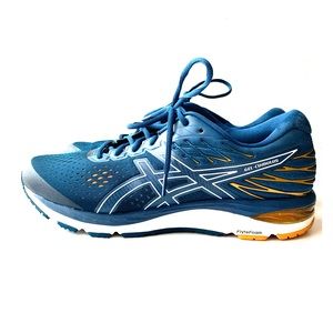 ASICS Men’s Gel-Cumulus 21 running shoes